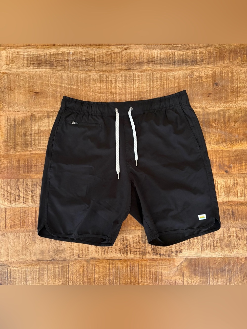 Vuori Banks Shorts 7”
